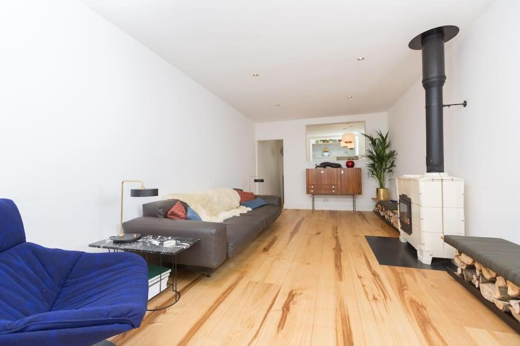 Ferienhaus Large Townhouse Just 2 Minutes From The Sea/i360! *